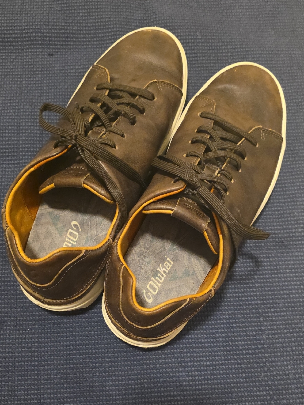 OluKai Men's Dark Brown Leather Low-Top Sneaker Slip Ons